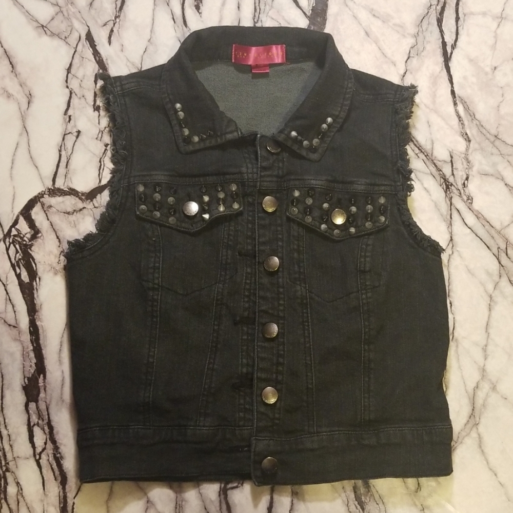 ☠Sleeveless Denim Jacket